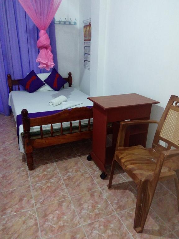 Evening Star Guest Inn Kandy Szoba fotó